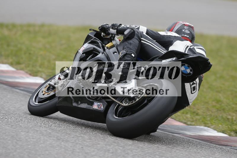 /Archiv-2024/13 22.04.2024 Plüss Moto Sport ADR/Freies Fahren/unklar